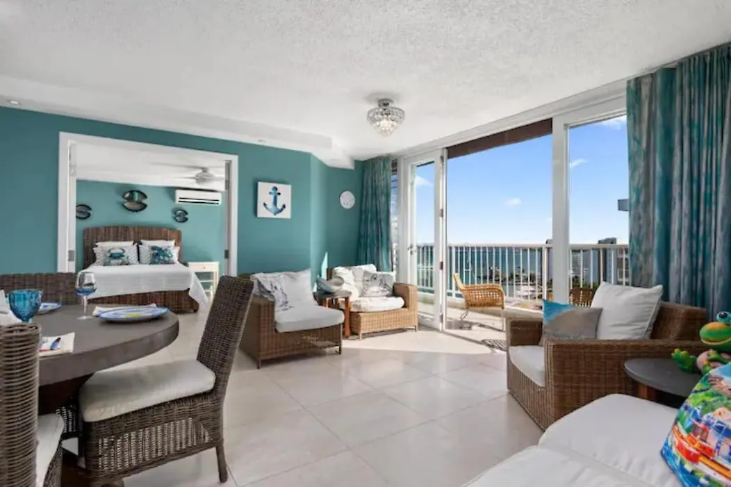 Beachfront Retreat-Panoramic Sunrise Views-1 Parking Spotの連絡先